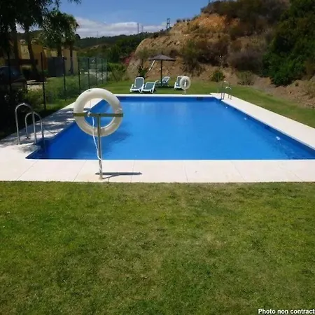Villa Exclusive In Benahavis