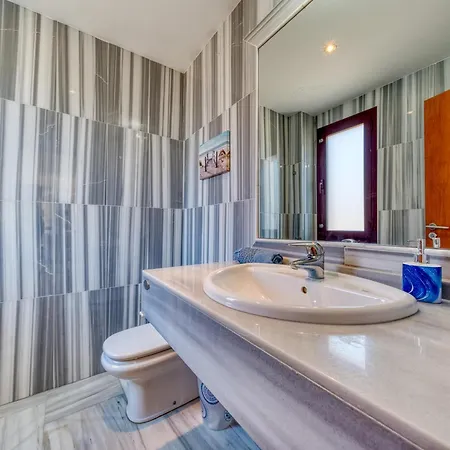 Villa Exclusive